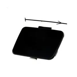 zaslepka-plastik-haka-holowniczego-przedni-czarna-do-audi-a4-b6-2000-2001