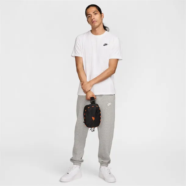 hj8229-marka-nike-kod-producenta-hj8229
