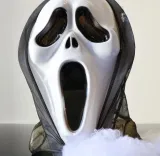 maska-krzyk-klasyka-horroru-waga-z-opakowaniem-0-25-kg
