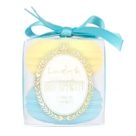 lovely-bon-appetit-gabeczki-do-makijazu-w-ksztalcie-makaronikow-2szt