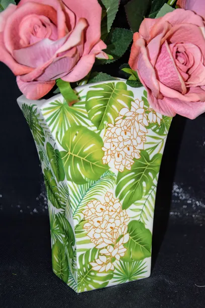 wazon-monstera-20cm-prezent-kolor-bialy