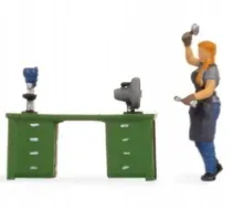 noch-16515-male-sceny-w-pracy-h0-1-87