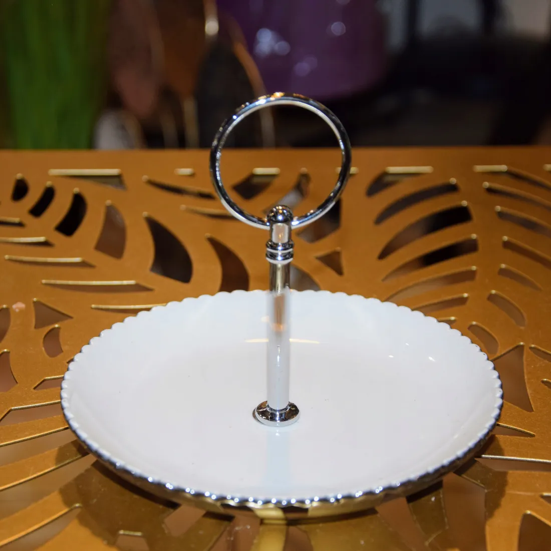 patera-bialo-srebrna