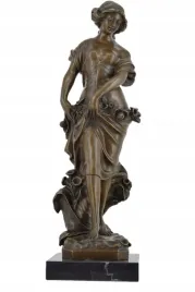 kobieta-dziewczyna-w-sukni-z-kwiatami-prezent-figura-rzezba-z-brazu