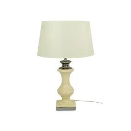 elegancka-lampa-z-kloszem-ecru-do-pokoju-sypialni-55-cm