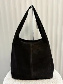 laura-biaggi-zamszowa-torba-shopper-na-ramie-czekoladowa