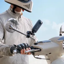 insta360-rear-view-mirror-mount-or-uchwyt-na-lusterko-wsteczne-do-motocykla