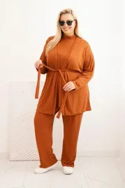 komplet-damski-plus-size-3-czesciowy-camelowy