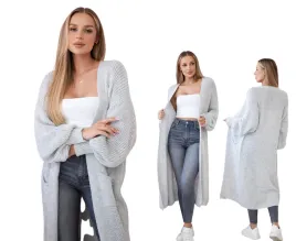 jasny-szary-kardigan-damski-oversize-z-dlugimi-rekawami-i-kieszeniami