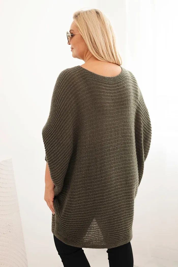 sweter-damski-plus-size-z-moherem-ponczo-khaki