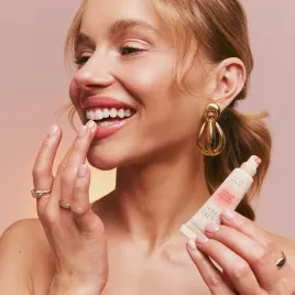 bell-hypoallergenic-maska-hypoalergiczna-do-ust-z-spf-50-peachee-touch-10