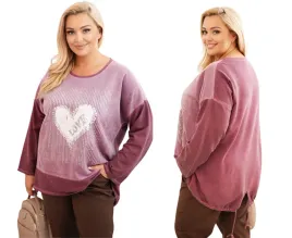bluza-damska-plus-size-bawelniana-z-nadrukiem-serca-i-troczkami-ciemno-rozo