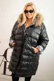 kurtka-damska-plus-size-z-kapturem-i-futerkiem-czarna