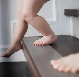 paski-antyposlizgowe-na-schody-xxl-90-cm-x-15-cm-nakladki-samoprzylepne