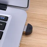 mikrofon-pod-usb-maly-mini-typ-a-win-10-producent-arthon