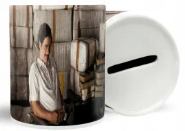 skarbonka-ceramiczna-narcos-seriale-na-prezent-super-wzory