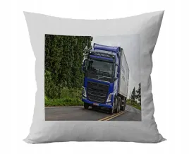 poduszka-personalizowana-volvo-tiry-pomysl-na-prezent-super-wzory