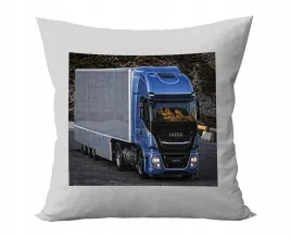 poduszka-personalizowana-iveco-tiry-pomysl-na-prezent-super-grafiki