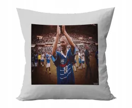 poduszka-personalizowana-zidane-pilka-pomysl-na-prezent-super-wzory