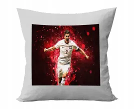 poduszka-personalizowana-robert-lewandowski-pilka-pomysl-na-prezent-wzory