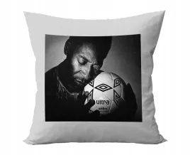 poduszka-personalizowana-pele-pilka-pomysl-na-prezent-super-wzory