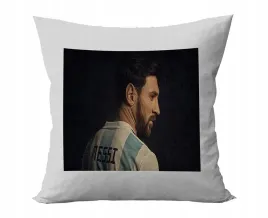 poduszka-personalizowana-lionel-messi-pilka-pomysl-na-prezent-grafiki