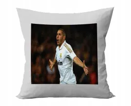 poduszka-personalizowana-karim-benzema-pilka-pomysl-na-prezent-grafiki