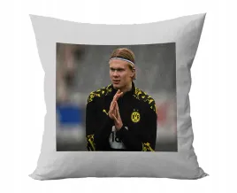 poduszka-personalizowana-erling-haaland-pilka-pomysl-na-prezent-wzory