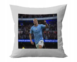 poduszka-personalizowana-erling-haaland-pilka-pomysl-na-prezent-wzory