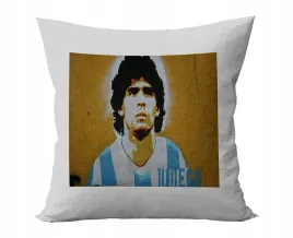 poduszka-personalizowana-diego-maradona-pilka-pomysl-na-prezent-grafiki