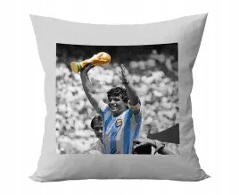 poduszka-personalizowana-diego-maradona-pilka-pomysl-na-prezent-super-wzory
