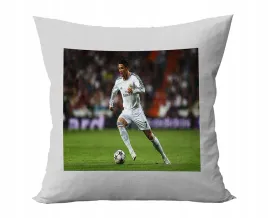 poduszka-personalizowana-cristiano-ronaldo-pilka-pomysl-na-prezent-grafiki