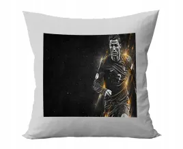 poduszka-personalizowana-cristiano-ronaldo-pilka-pomysl-na-prezent-wzory
