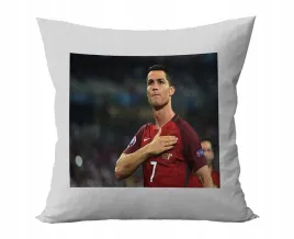 poduszka-personalizowana-cristiano-ronaldo-pilka-pomysl-na-prezent-grafiki