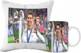 zestaw-kubek-i-poduszka-cristiano-ronaldo-pomysl-na-prezent-super-grafiki