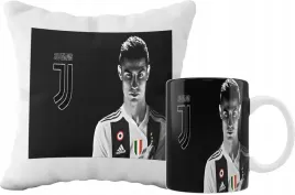 zestaw-kubek-i-poduszka-ronaldo-pilka-pomysl-na-prezent-super-grafiki