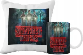 zestaw-kubek-i-poduszka-stranger-things-seriale-pomysl-na-prezent-wzory