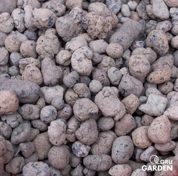 keramzyt-ogrodniczy-granulat-drenaz-8-16mm-5l-frakcja-mm-do-15-mm