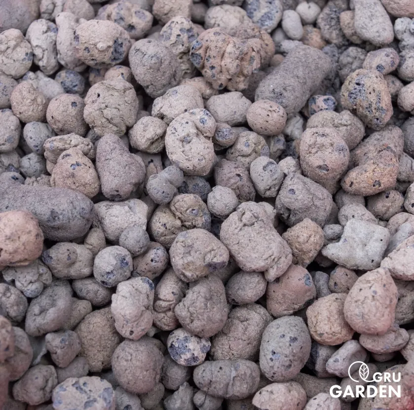 keramzyt-ogrodniczy-granulat-drenaz-8-16mm-5l