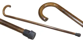 laska-inwalidzka-drewniana-dla-babci-dziadka-seniora-gieta-z-guma-ciemna