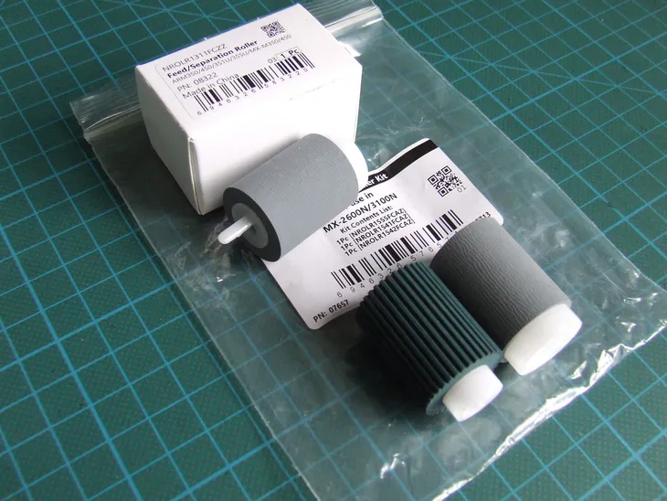 kpl-rolek-adf-sharp-mx2600-mx2300-mx3500-kod-producenta-nrolr1555fczz