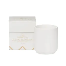 naturalna-swieca-sojowo-kokosowa-o-zapachu-clean-blossom-150g-prezent