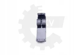 panel-szyb-prz-lewy-czerw-pods-seat-leon-toledo-ii