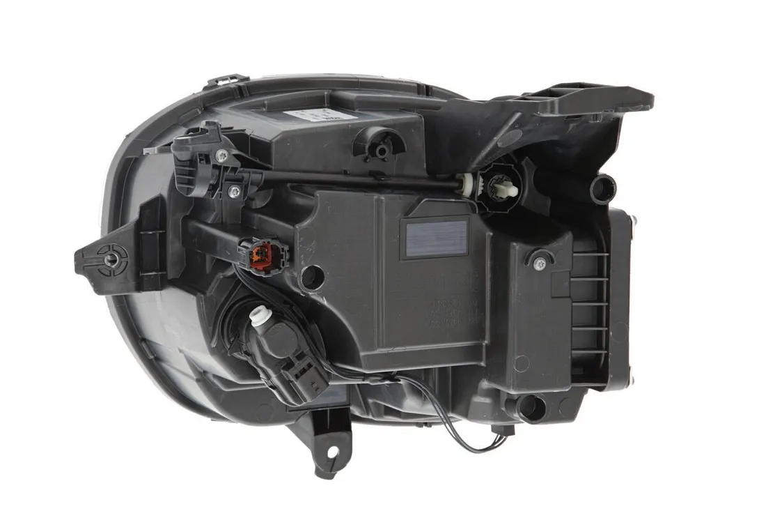 reflektor-swiatel-przednich-val451012