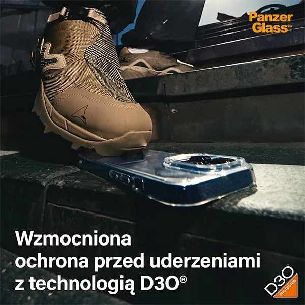 etui-panzerglass-do-iphone-15-pro-przezroczysty-stan-nowy