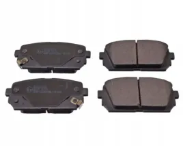 daco-klocki-hamulcowe-kia-carens-iii-06-tyl