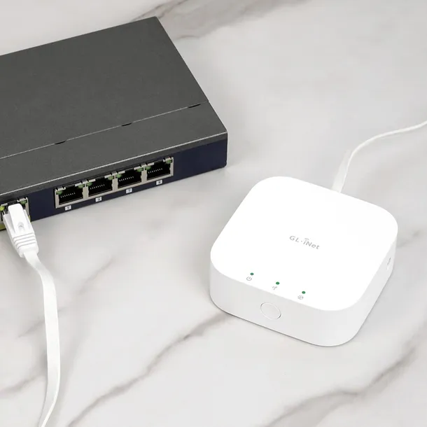 kompaktowa-bramka-iot-thread-border-gl-inet-gl-s20-stan-nowy