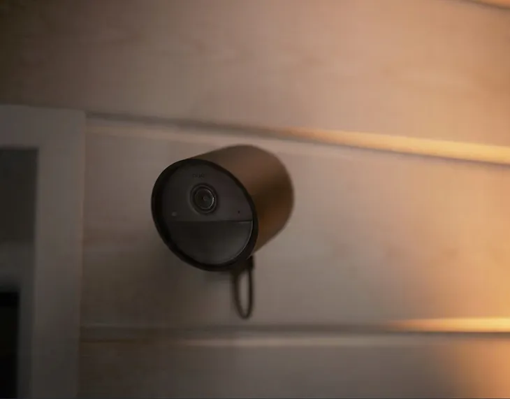 kamera-przewodowa-philips-hue-secure-zawiera-baterie-nie