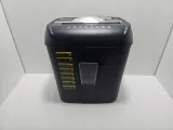 amazon-basics-niszczarka-do-papieru-c276-eu-cechy-dodatkowe-automatyczne-uruchamianie-automatyczne-zatrzymanie-cofanie