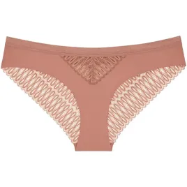 majtki-triumph-aura-spotlight-brazilian-36sunkiss